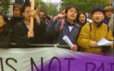 TSAUK's Protest against Jiang Zemin at 10 Downing Street, London, on 21.10.99.