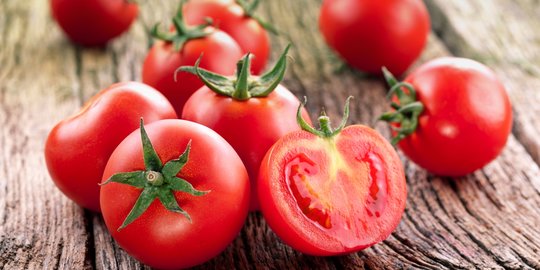 Buah Tomat Selain Sehat Dapat Mengurangi Risiko Kanker